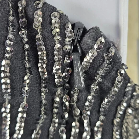 Elegant Black and Silver Backless Dress - Picture 6 of 14